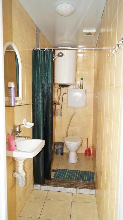 Хостелы TJ+ Hostel Батуми-31