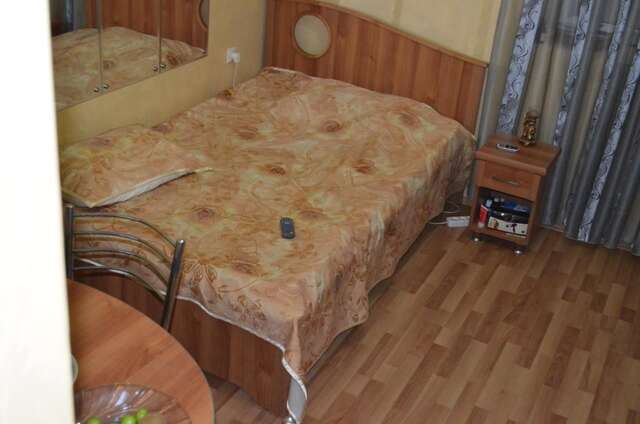 Хостелы TJ+ Hostel Батуми-7